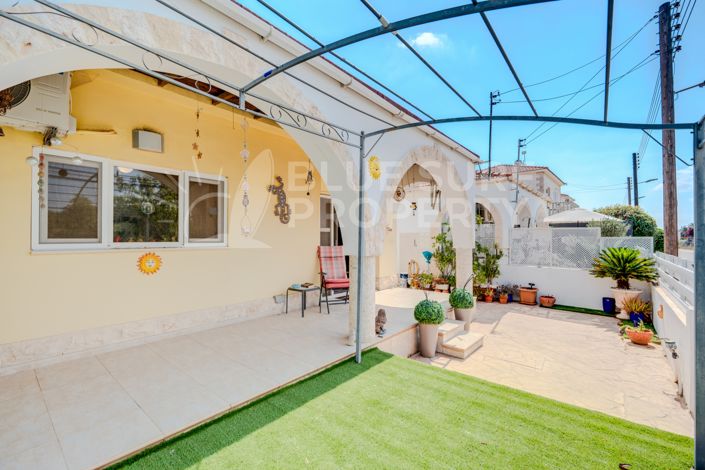 Image No.27-2 Bed Bungalow for sale