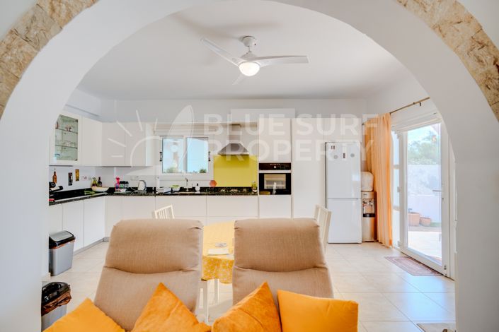 Image No.10-2 Bed Bungalow for sale