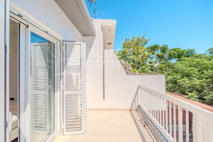 Image No.19-2 Bed Townhouse for sale