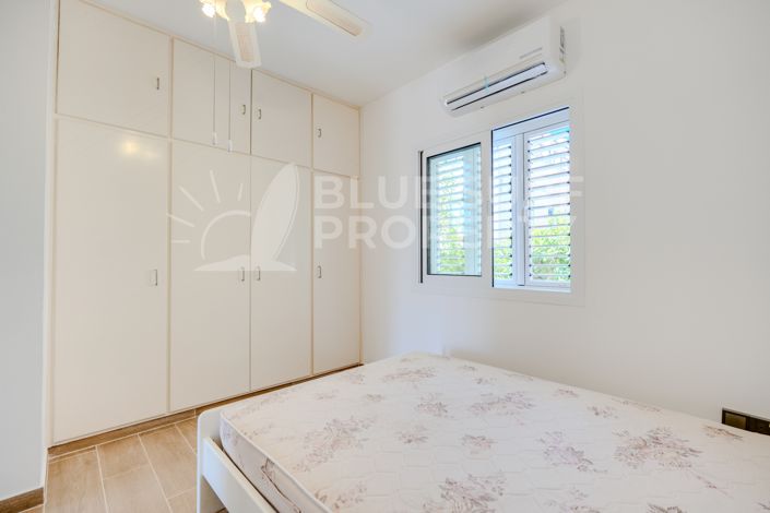 Image No.23-2 Bed Townhouse for sale