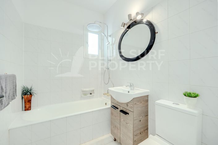 Image No.16-2 Bed Apartment for sale