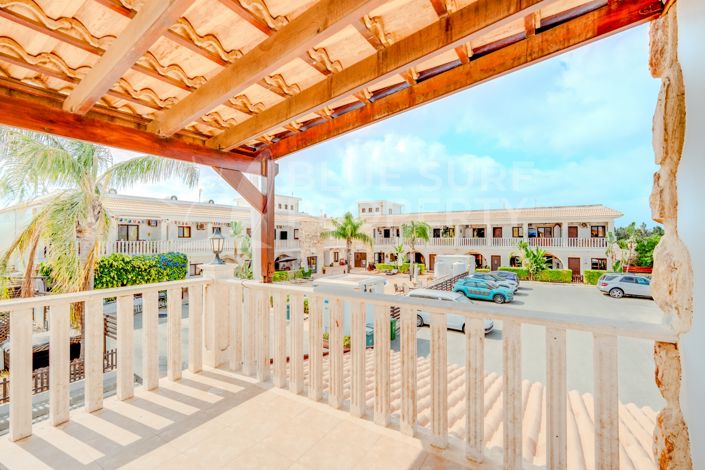 Image No.18-3 Bed Villa for sale