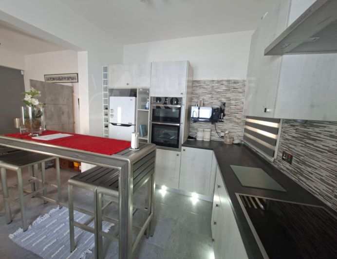 Image No.14-2 Bed Bungalow for sale