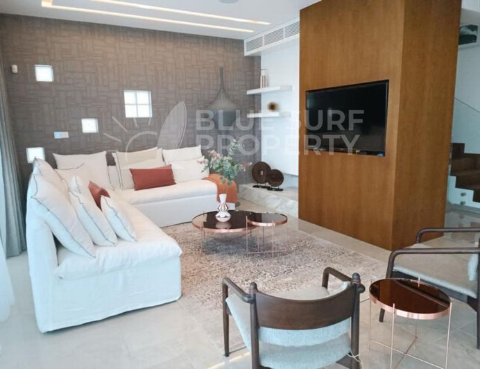 Image No.4-4 Bed Villa for sale