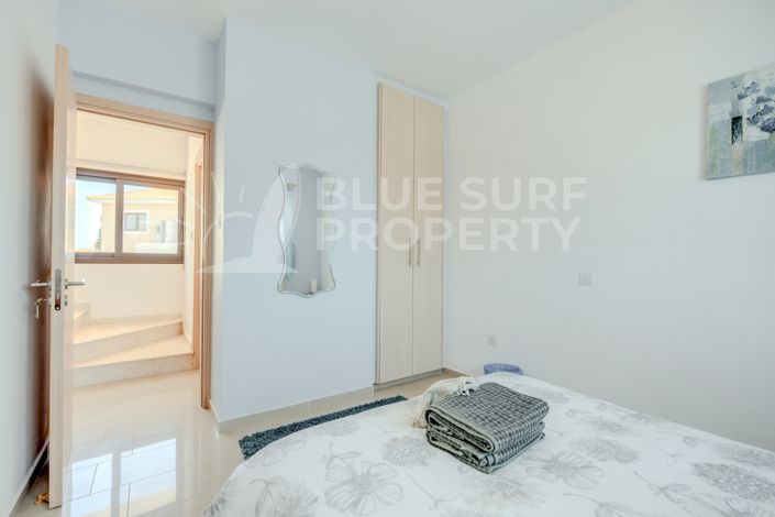 Image No.17-3 Bed Townhouse for sale
