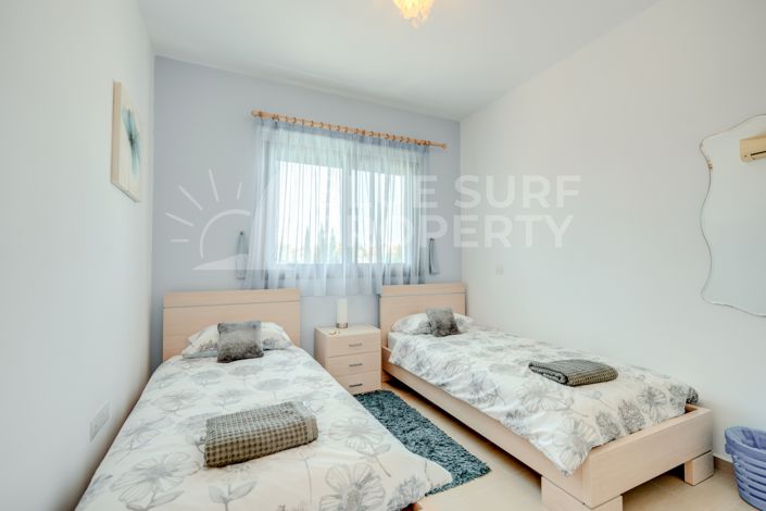 Image No.20-3 Bed Townhouse for sale