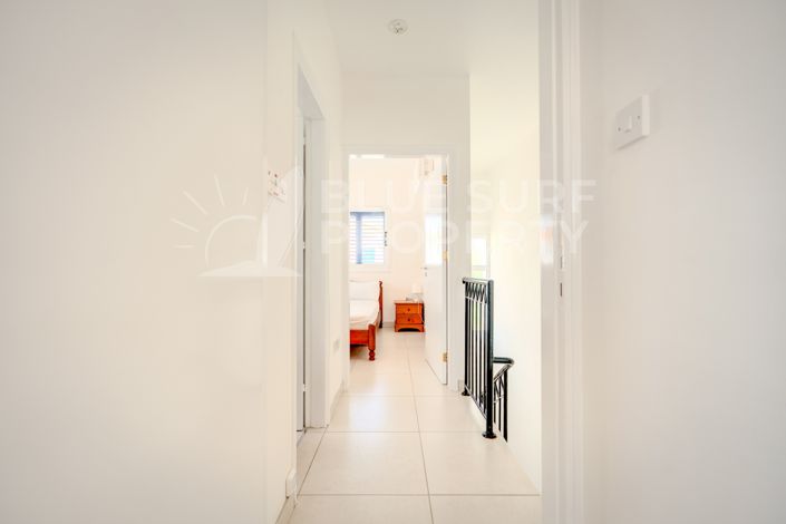 Image No.13-2 Bed Property for sale