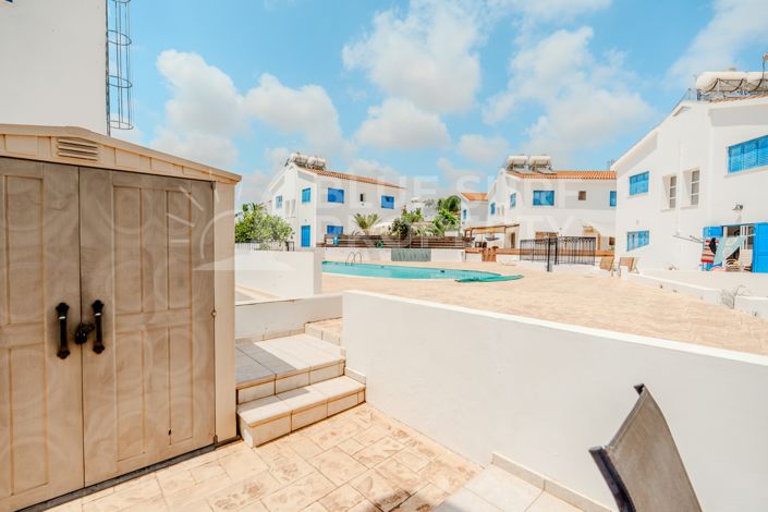 Image No.24-2 Bed Property for sale