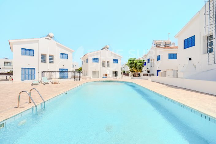 Image No.30-2 Bed Property for sale
