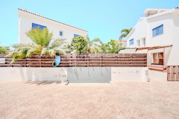 Image No.31-2 Bed Property for sale