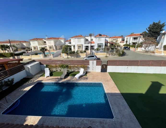 Image No.15-4 Bed Villa for sale