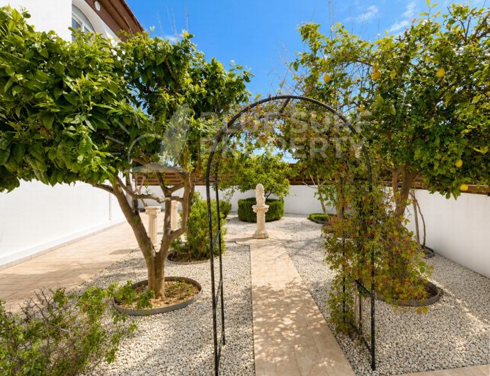 Image No.26-4 Bed Villa for sale