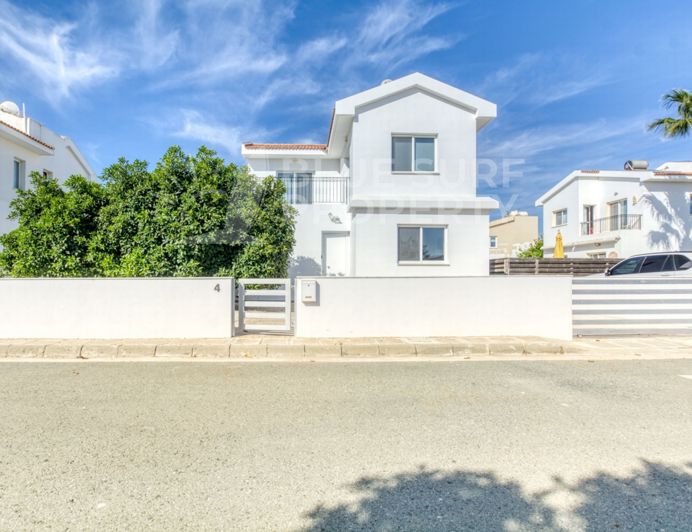 Image No.25-3 Bed Villa for sale