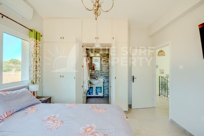 Image No.18-3 Bed Villa for sale