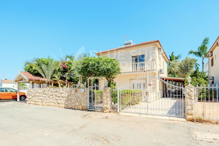 Image No.40-3 Bed Villa for sale