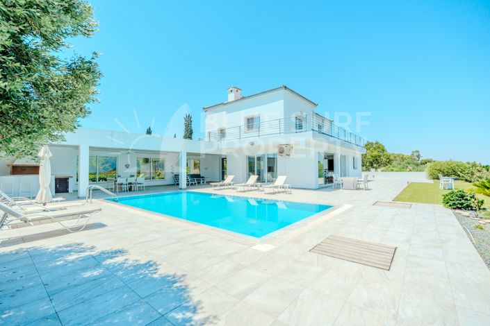 Image No.3-Villa de 4 chambres à vendre à Protaras