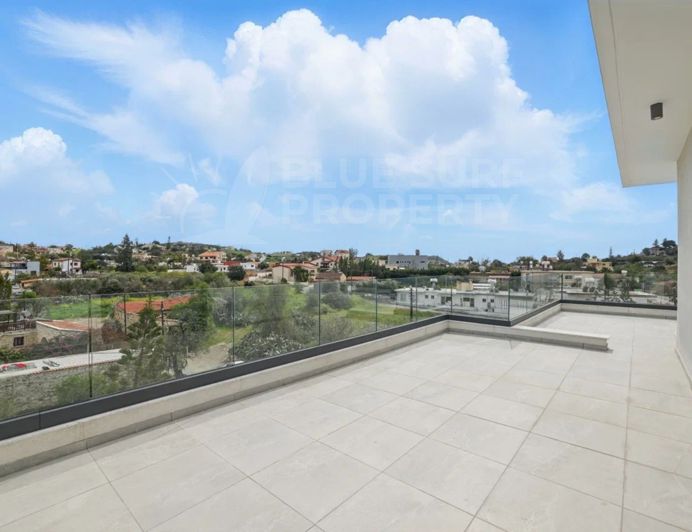 Image No.3-3 Bed Apartment for sale