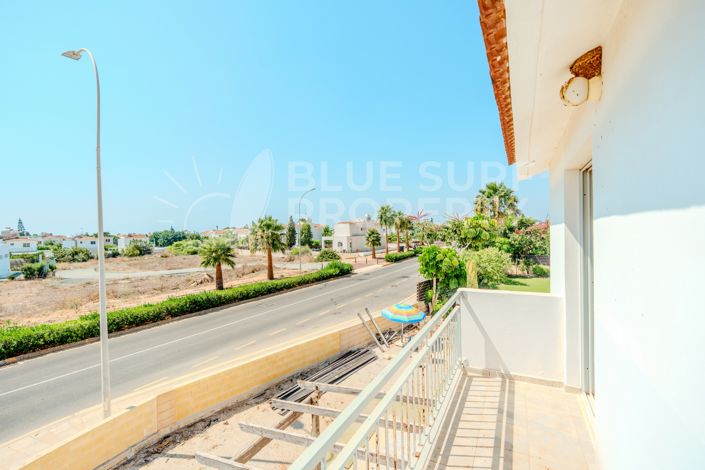 Image No.14-3 Bed Villa for sale