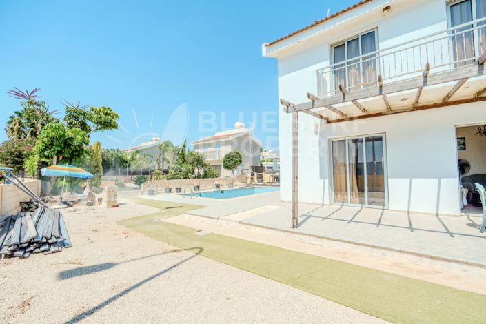 Image No.27-3 Bed Villa for sale