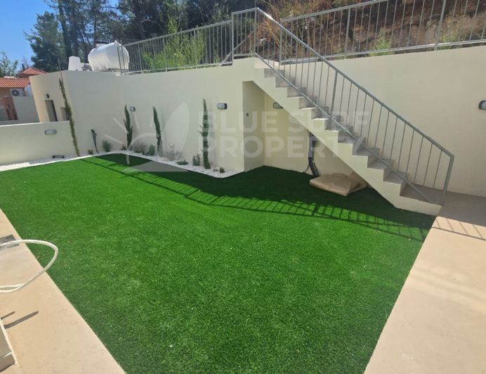 Image No.8-3 Bed Villa for sale