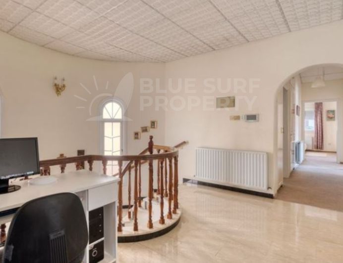 Image No.9-7 Bed Villa for sale
