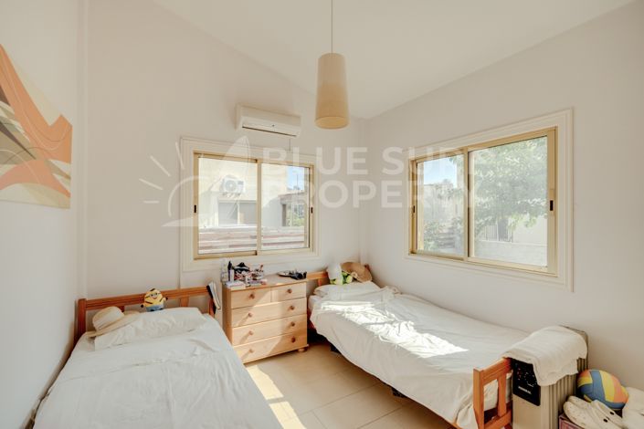 Image No.16-2 Bed Bungalow for sale