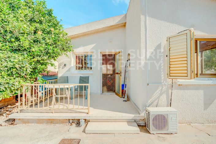 Image No.24-2 Bed Bungalow for sale