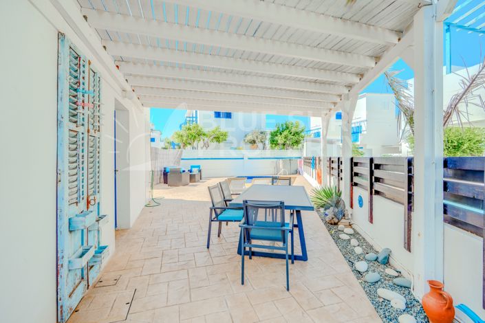 Image No.41-2 Bed Villa for sale