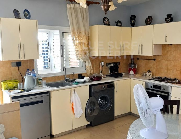 Image No.4-2 Bed Townhouse for sale