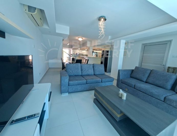 Image No.13-2 Bed Townhouse for sale