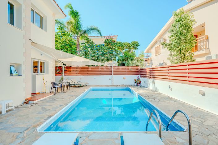 Image No.30-3 Bed Villa for sale