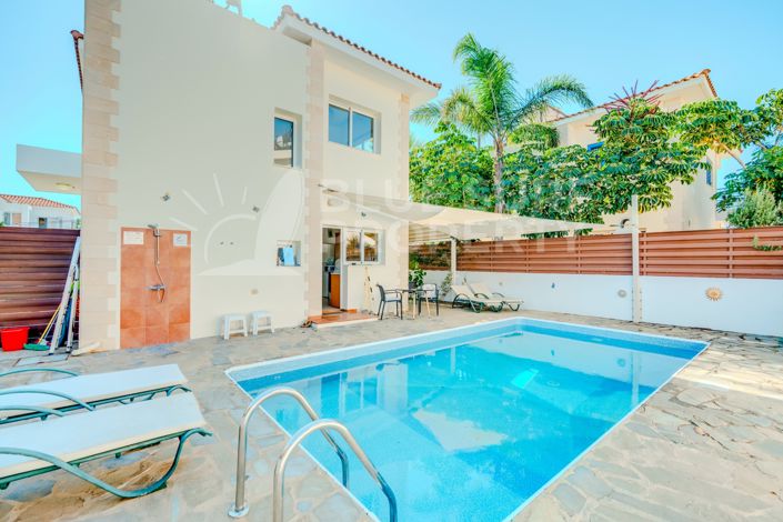 Image No.32-3 Bed Villa for sale