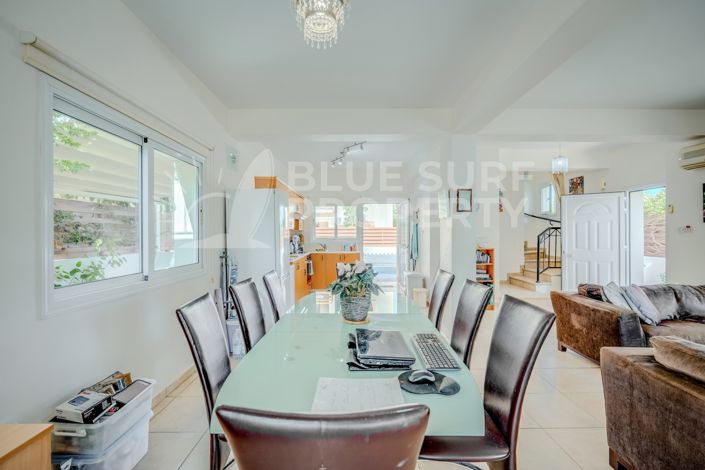 Image No.6-3 Bed Villa for sale
