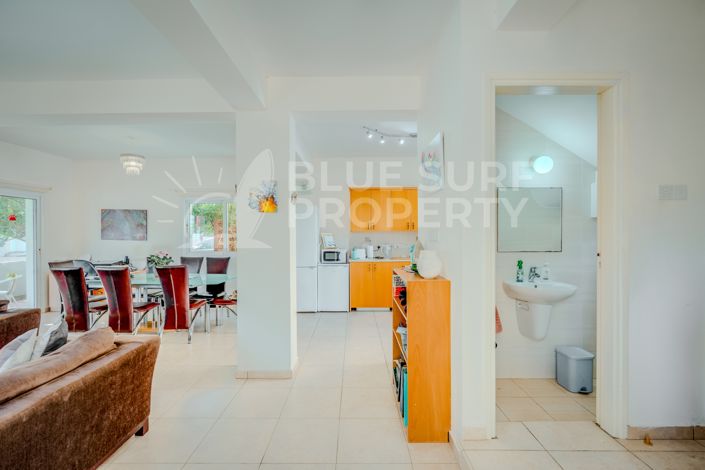 Image No.7-3 Bed Villa for sale