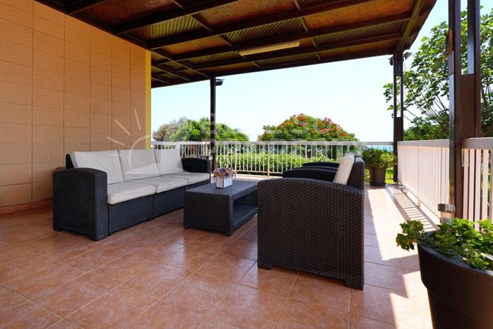 Image No.19-3 Bed Villa for sale