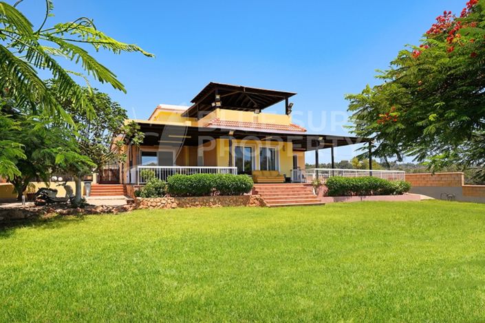 Image No.28-3 Bed Villa for sale