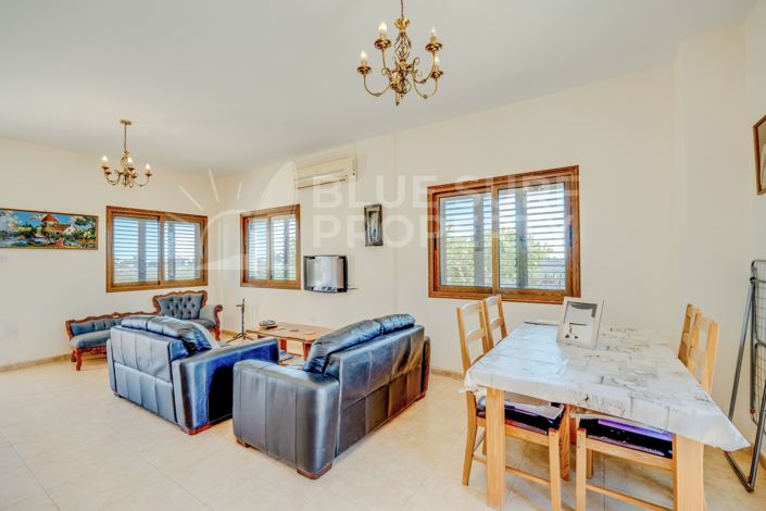 Image No.6-3 Bed Villa for sale