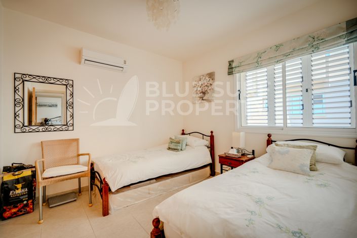 Image No.19-3 Bed Apartment for sale