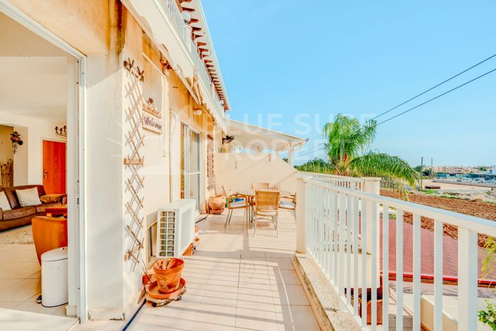 Image No.22-3 Bed Apartment for sale
