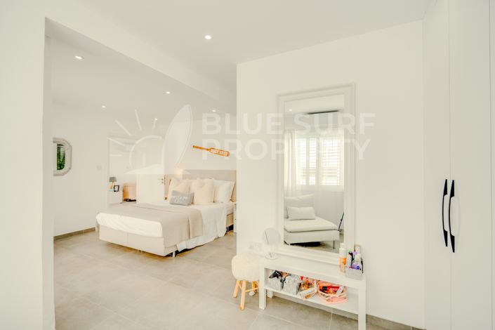Image No.13-4 Bed Villa for sale