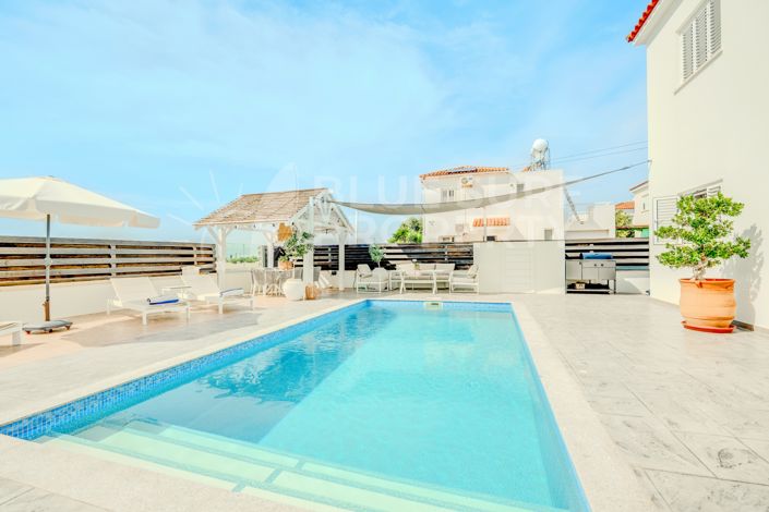 Image No.35-4 Bed Villa for sale