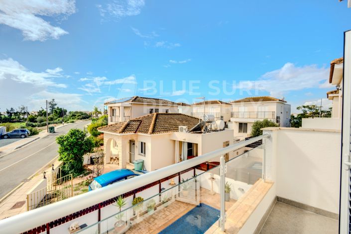 Image No.27-3 Bed Villa for sale