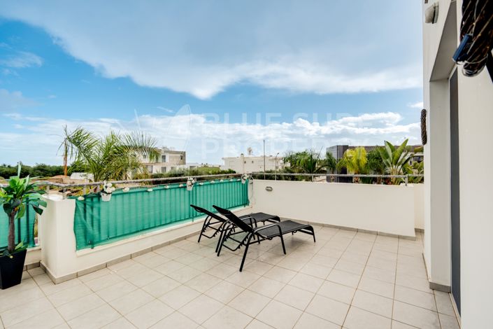 Image No.26-2 Bed Apartment for sale