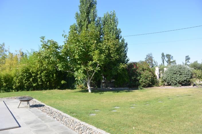 Image No.6-9 Bed Country Property for sale