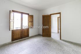 Image No.17-5 Bed House/Villa for sale