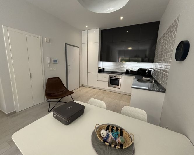 Image No.8-2 Bed Apartment for sale