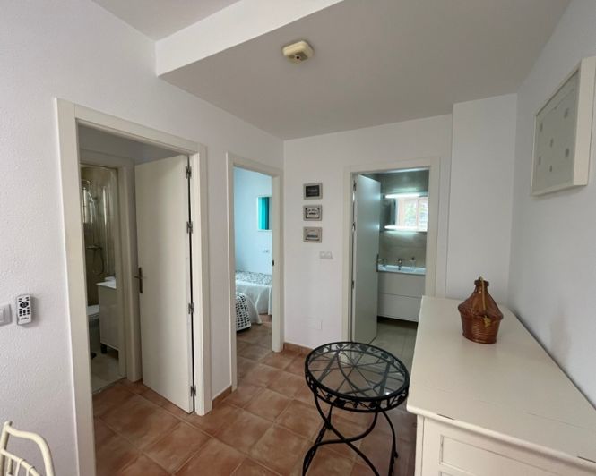 Image No.17-2 Bed Apartment for sale