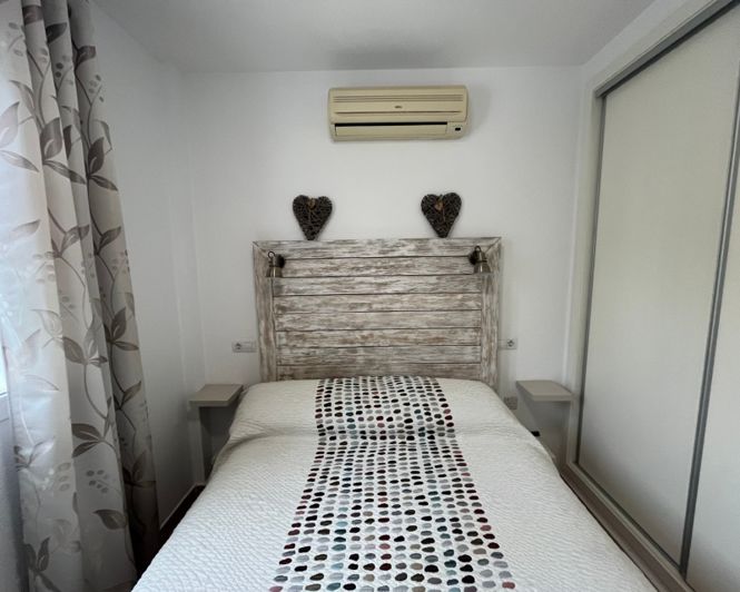 Image No.24-2 Bed Apartment for sale