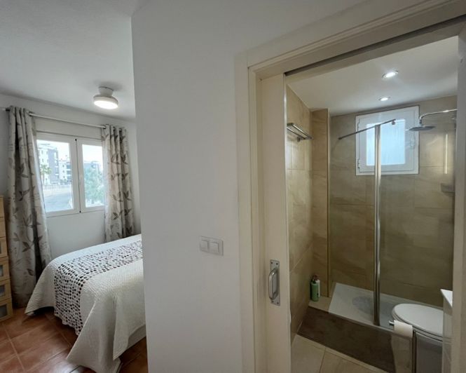 Image No.25-2 Bed Apartment for sale