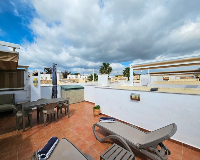 Image No.43-2 Bed Apartment for sale